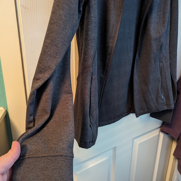 Sports jacket - Picture 2 of 5